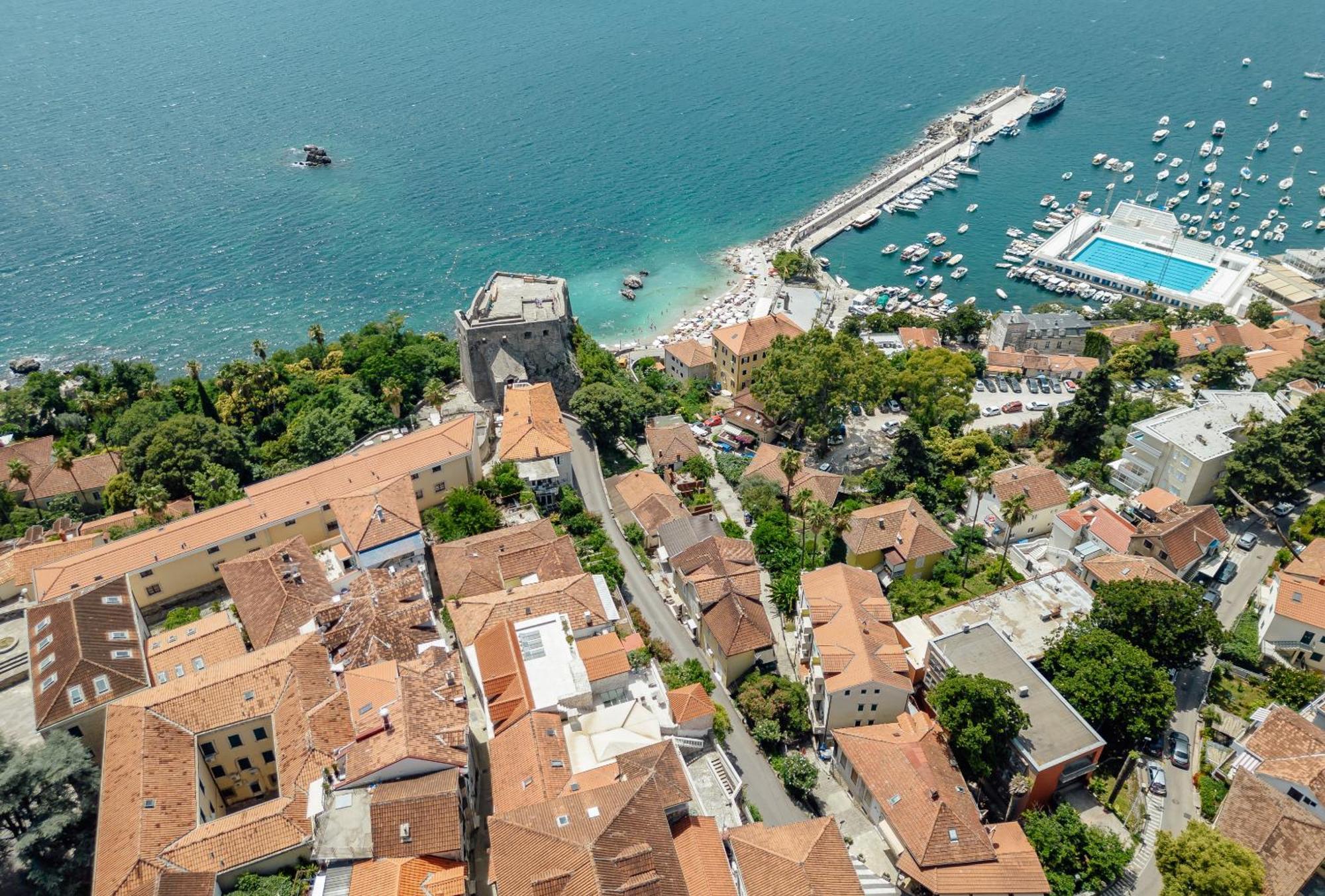Guesthouse Villa Stari Grad تْشيرسيك نوفي المظهر الخارجي الصورة